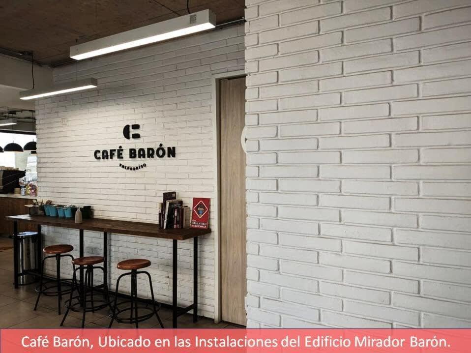 Apartamento Espectacular Loft Con La Mejor Vista Al Mar De Con Estacionamiento Servicio Hom